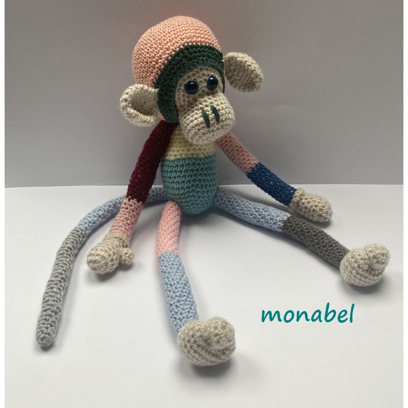 17. Dekorace - Opička