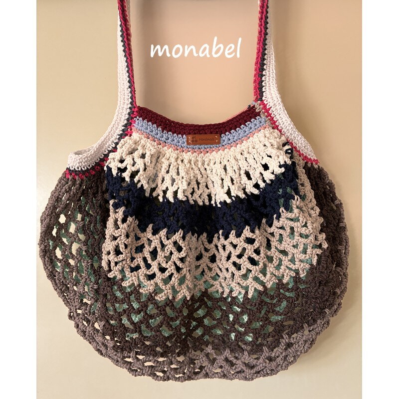 13. Síťovaná taška